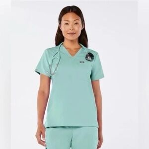 Figs Catarina One-Pocket Scrub Top™ - SEAGLASS